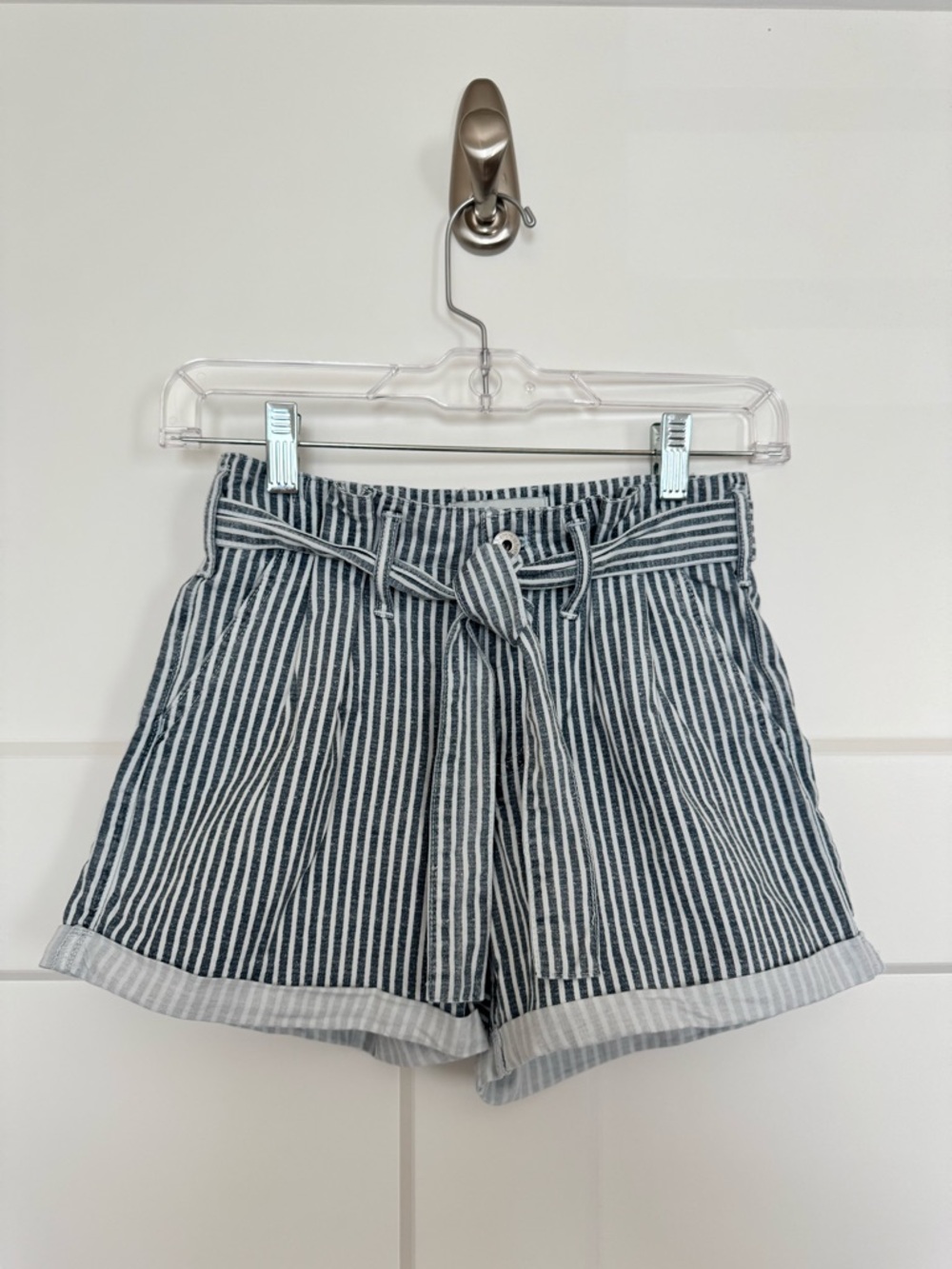 abercrombie kids Blue White Striped Paperbag Waist Belted Shorts Size 11 / 12 - Picture 14 of 15